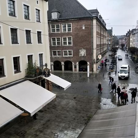 Avi Deluxe Altstadt Apart Leilighet Düsseldorf Eksteriør bilde