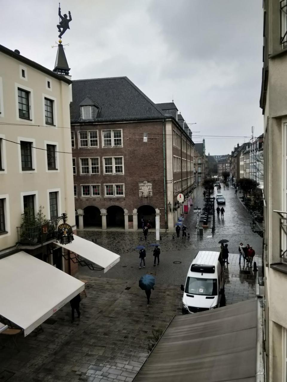 Avi Deluxe Altstadt Apart Leilighet Düsseldorf Eksteriør bilde